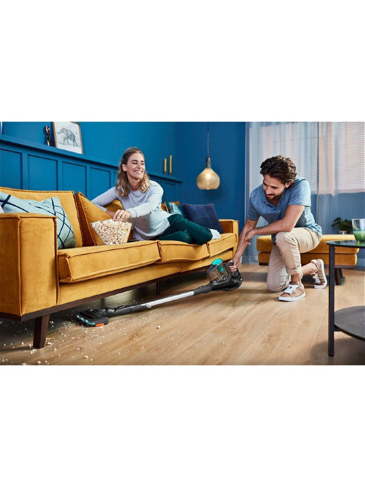 Пылесос Philips FC6726 SpeedPro, насыщенный черный
