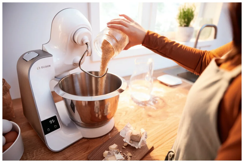 Кухонная машина Bosch MUM5XW10, 1000 Вт, белый/шампань