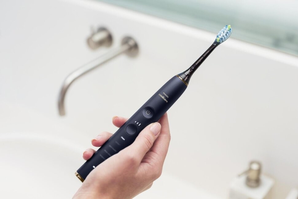 Звуковая зубная щетка Philips Sonicare DiamondClean Smart HX9954/57, синий