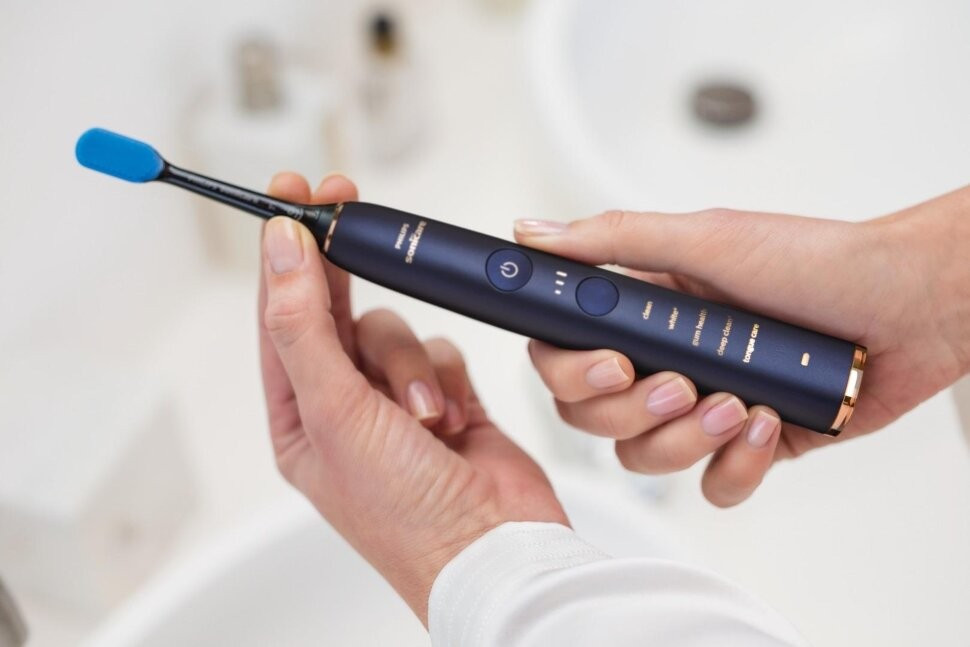 Звуковая зубная щетка Philips Sonicare DiamondClean Smart HX9954/57, синий