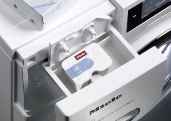 Стиральная машина Miele WWV 980 WPS Passion, белый