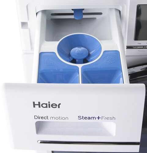 Стиральная машина с сушкой Haier HWD80-B14686