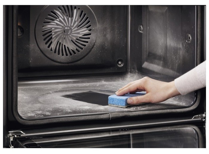 Электрический духовой шкаф Electrolux EZC 52430 AX