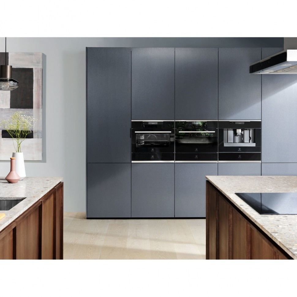 Электрический духовой шкаф Electrolux OKE8C31X