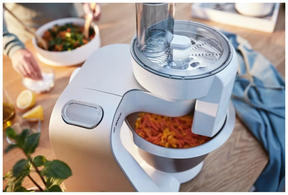 Комбайн Bosch MUM5824C